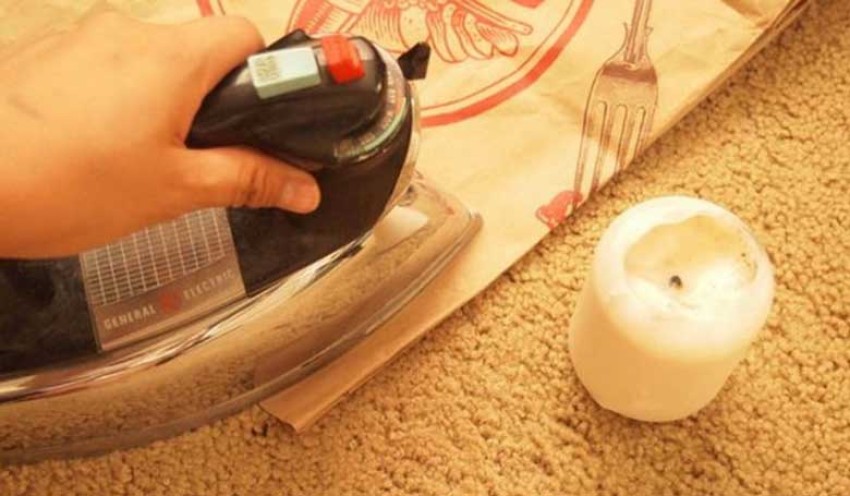 Cách làm sạch bàn ủi đơn giản tại nhà